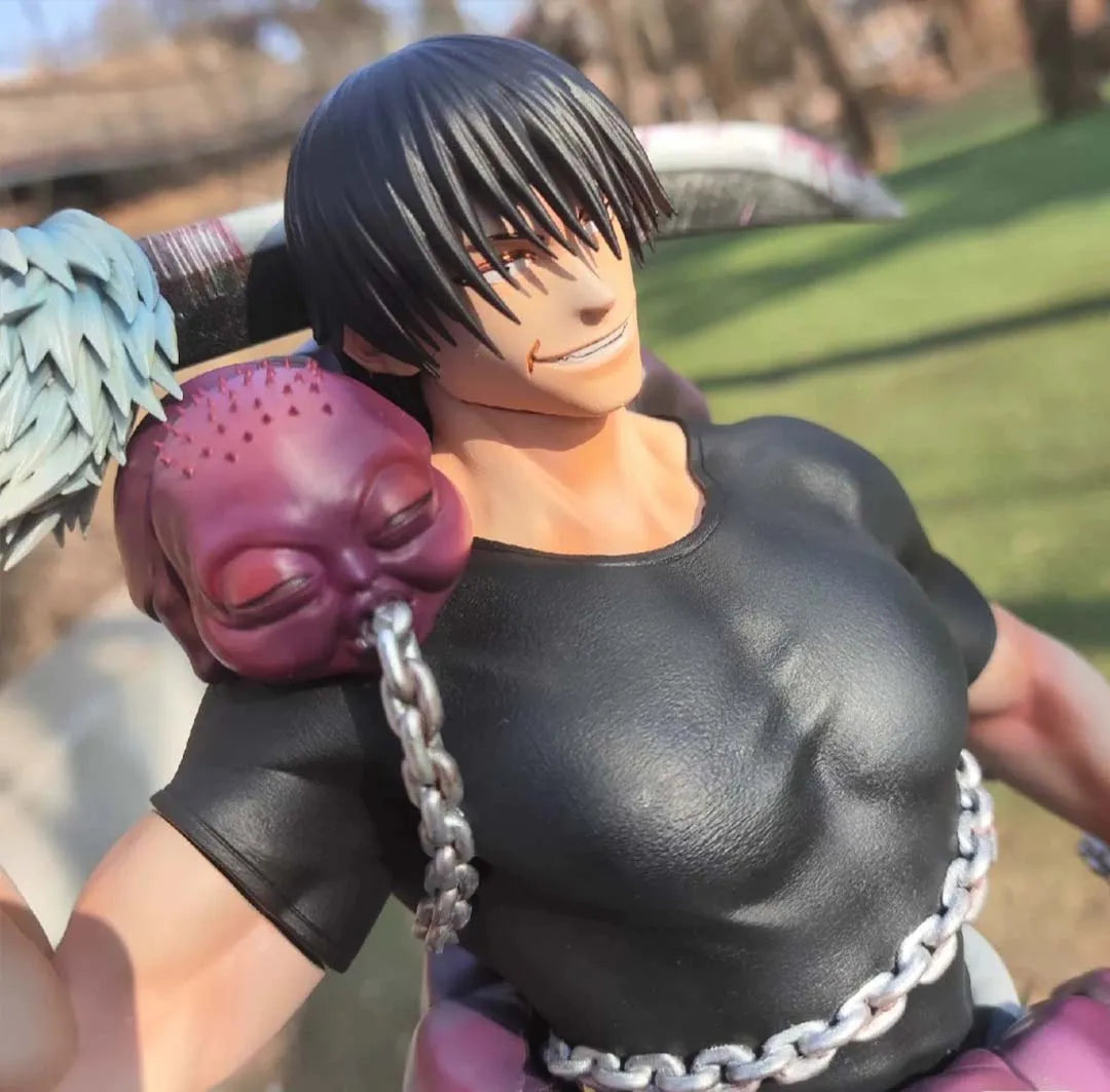 Figura Coleccionista Toji Fushiguro – El Asesino de Hechiceros