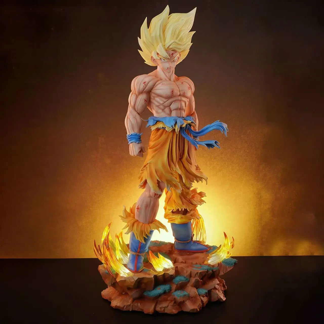 Figura Goku Super Saiyan – Dragon Ball Z (Edición Limitada 28 cm)