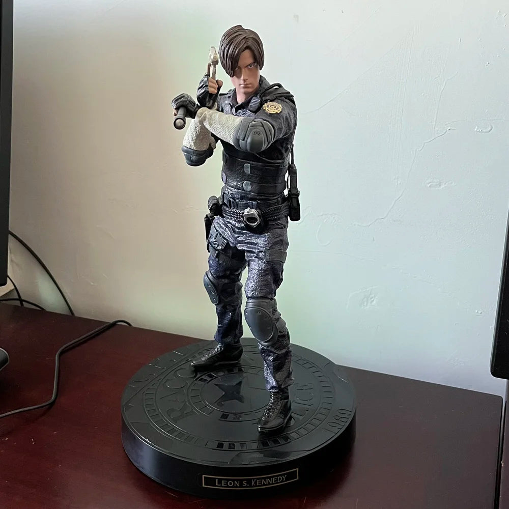 Leon S. Kennedy Resident Evil Action Figure – Multiple Variants Collector Edition