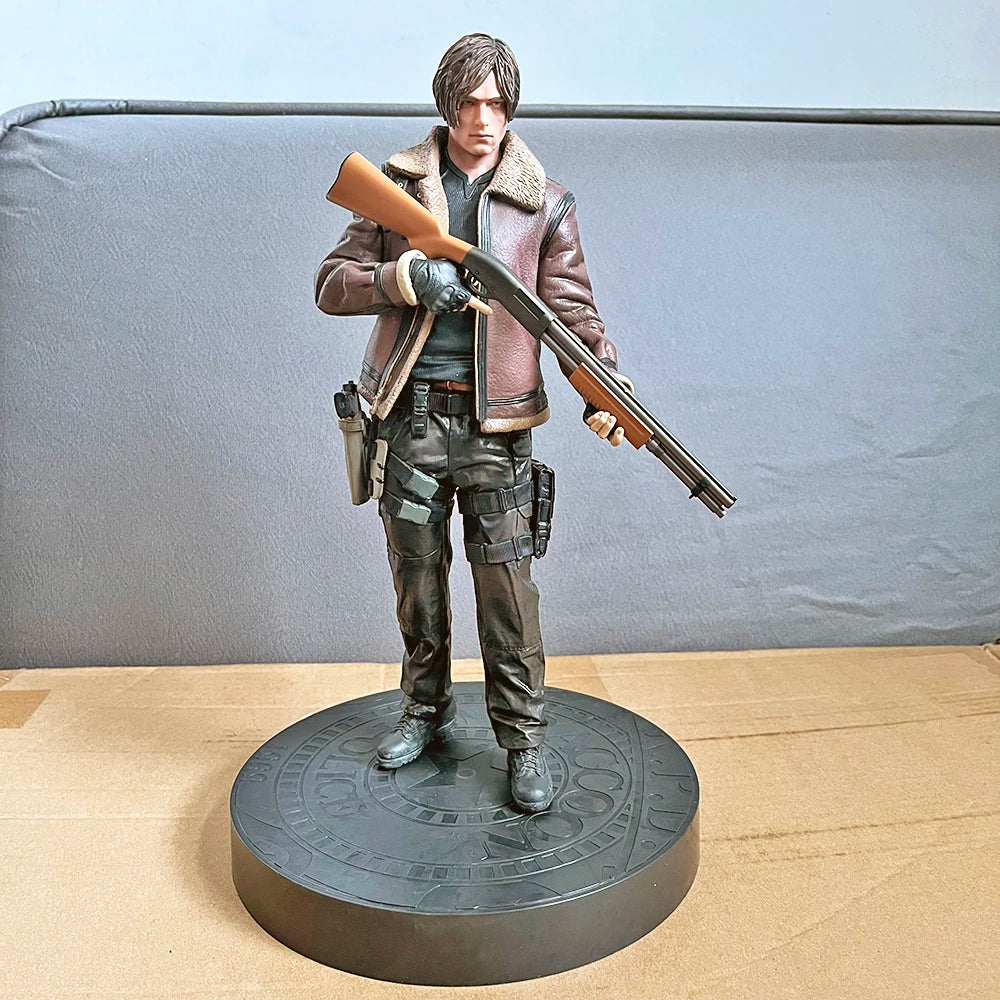 Leon S. Kennedy Resident Evil Action Figure – Multiple Variants Collector Edition