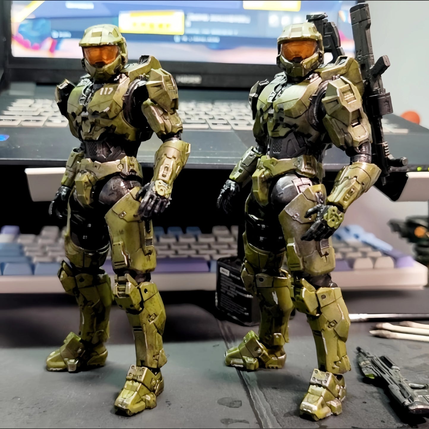 Halo – Figura Jefe Maestro Armadura Mjolnir MK VI Halo infinite (Colección de 18 cm)