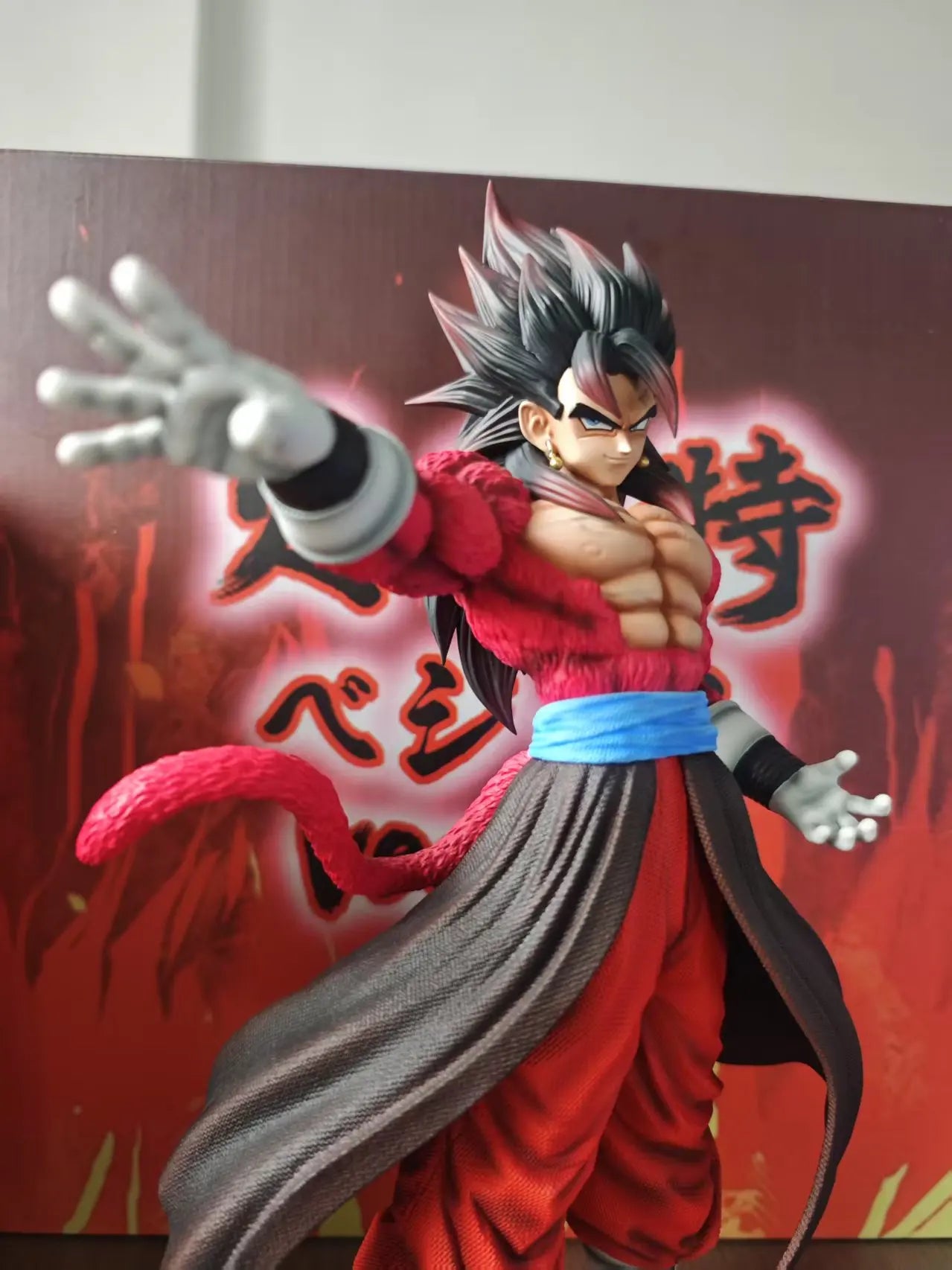 Xeno Vegito Super Saiyan 4 Figure – Dragon Ball Heroes Ultimate Fusion Edition | Premium Collectible