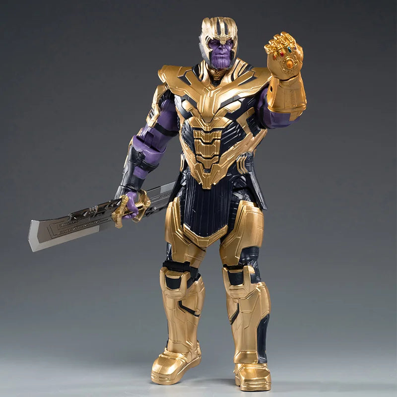 Figura de Thanos con Armadura Dorada – Avengers: Endgame
