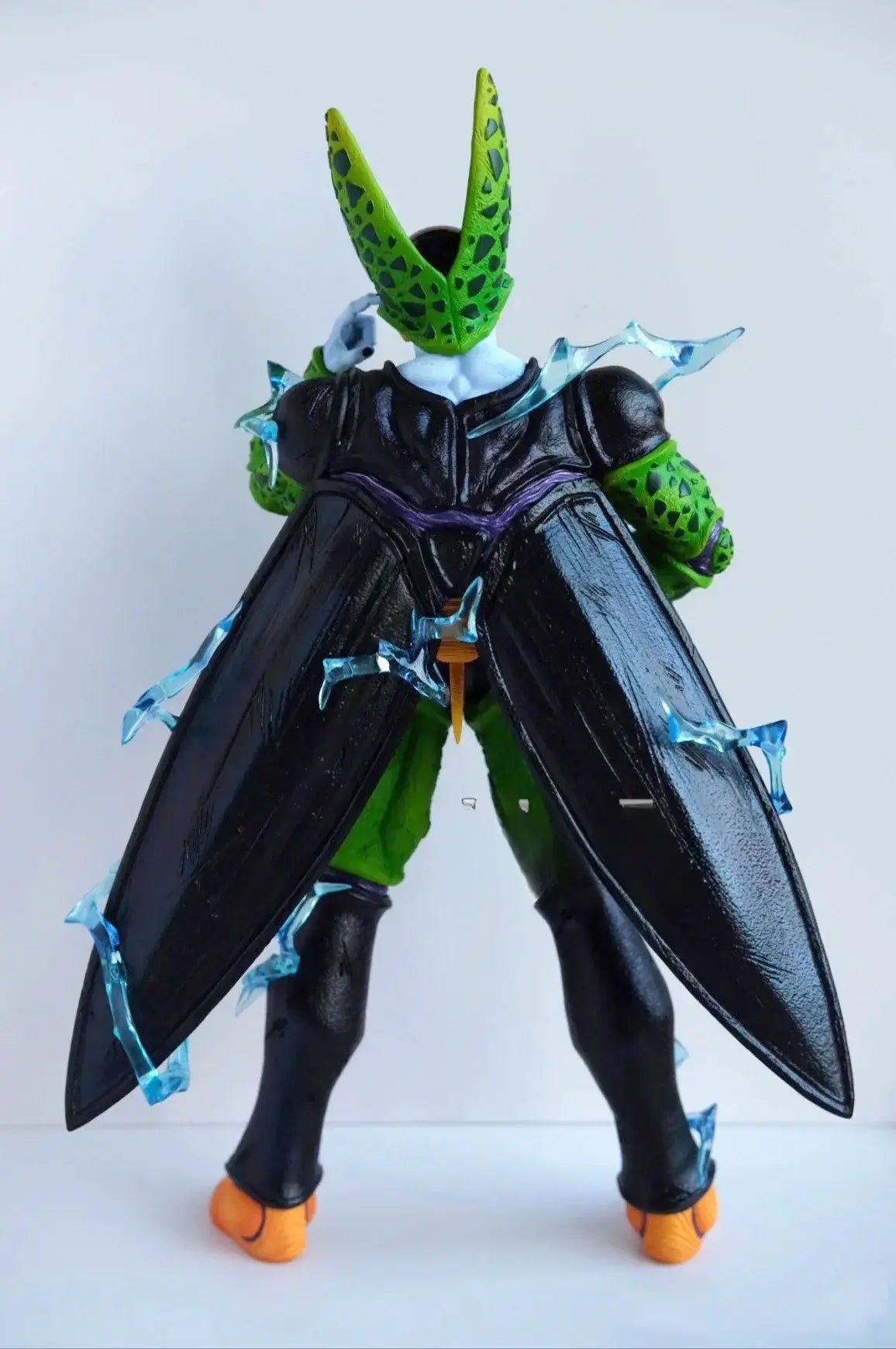 Perfect Cell Final Form – Dragon Ball Z Premium Collectible | Ultimate Villain Statue